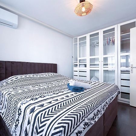 Poincare 4 - Lumineux, Renove, Central Et Calme A Juan Les Pins 昂蒂布 外观 照片